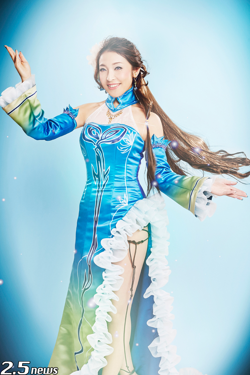 RiRiKA as Vita